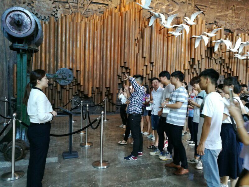我院学生赴衡阳工业博物馆参观学习